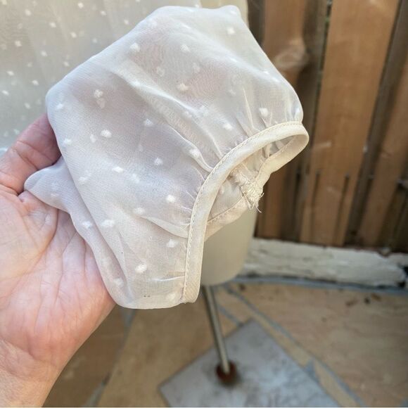 Kimchi blue bohemian lace and polka dot sheer blouse size Large - Picture 2 of 9